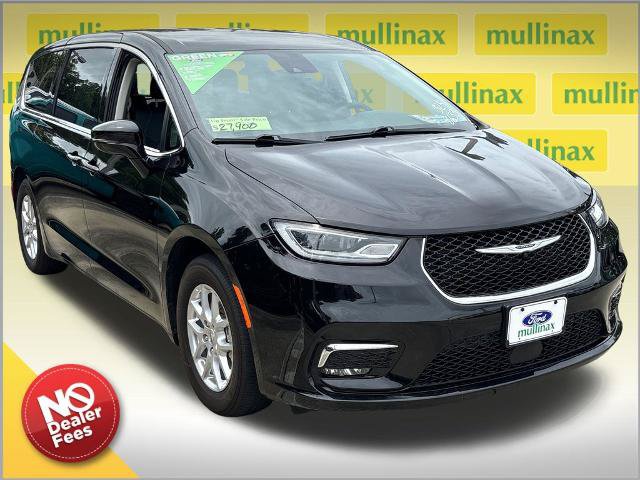 Used 2024 Chrysler Pacifica Touring-L FWD 360° Tour