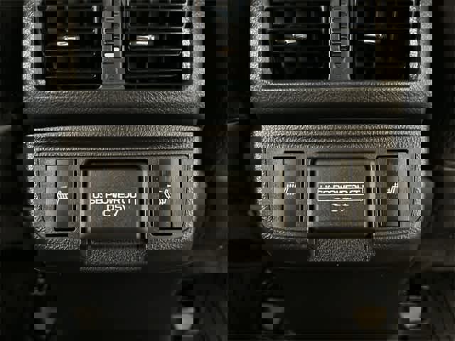 Used 2018 Subaru Outback 2.5i Limited image 19