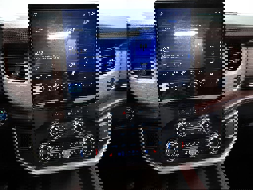 Certified 2024 Ford Expedition Limited image 25