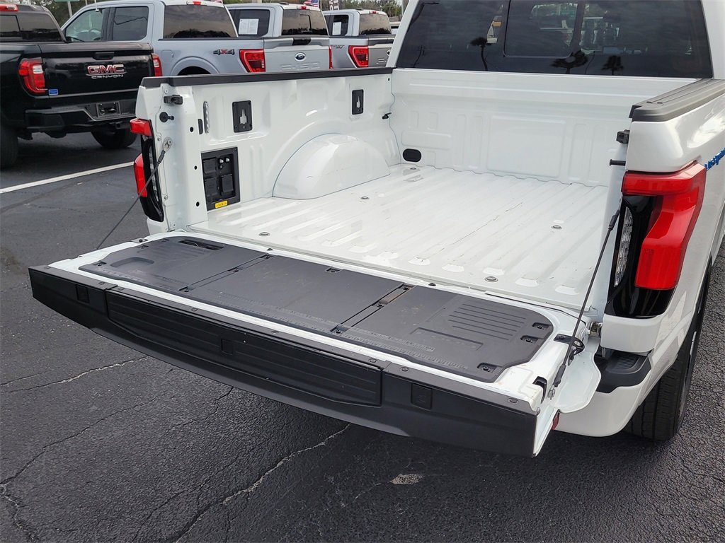 Certified 2024 Ford F150 Lightning Platinum image 7