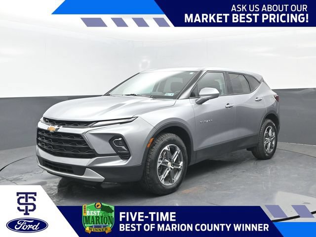 Used 2025 Chevrolet Blazer LT AWD/4WD image 1