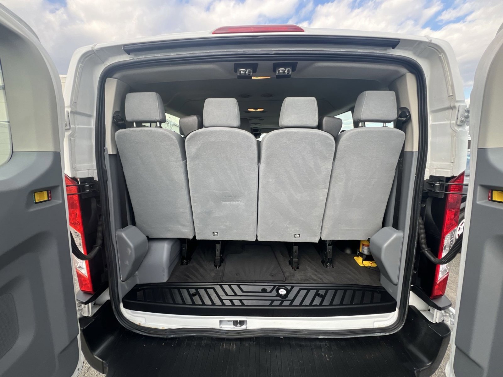 Certified 2019 Ford Transit 350 XLT image 25