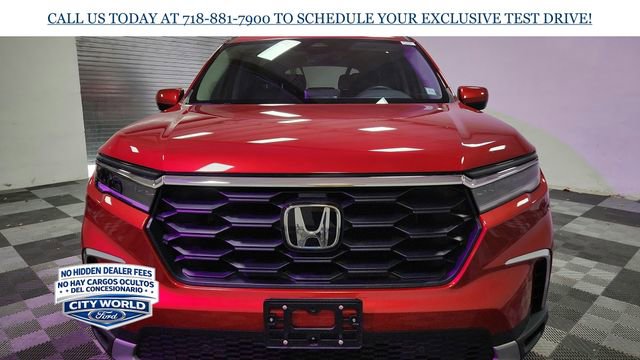 Used 2025 Honda Pilot EX-L image 3