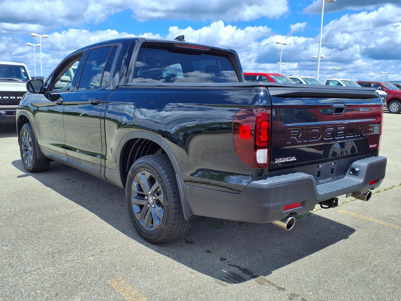 Used 2024 Honda Ridgeline Sport image 4
