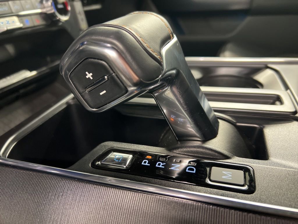 Certified 2022 Ford F150 Platinum w/ Equipment Group 701A High image 16