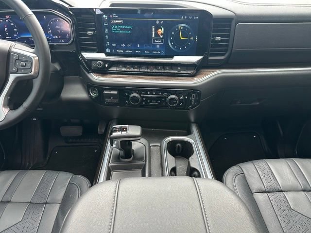 Used 2024 Chevrolet Silverado 1500 RST w/ All Star Edition Plus AWD/4WD image 17