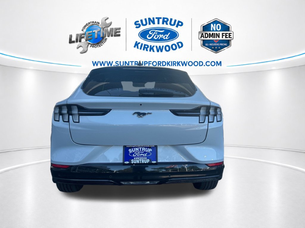 Certified 2023 Ford Mustang Mach-E Premium AWD/4WD image 4