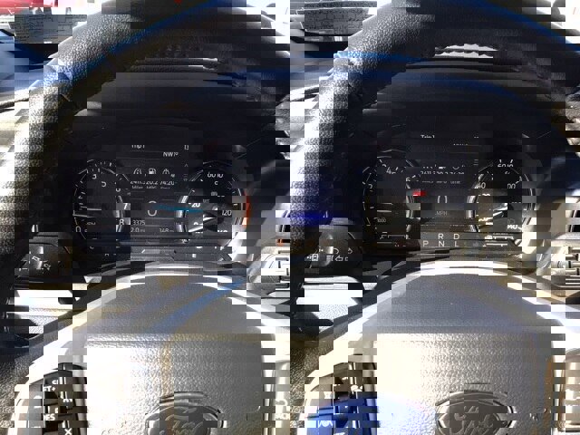 Certified 2022 Ford Explorer XLT w/ Equipment Group 202A image 11