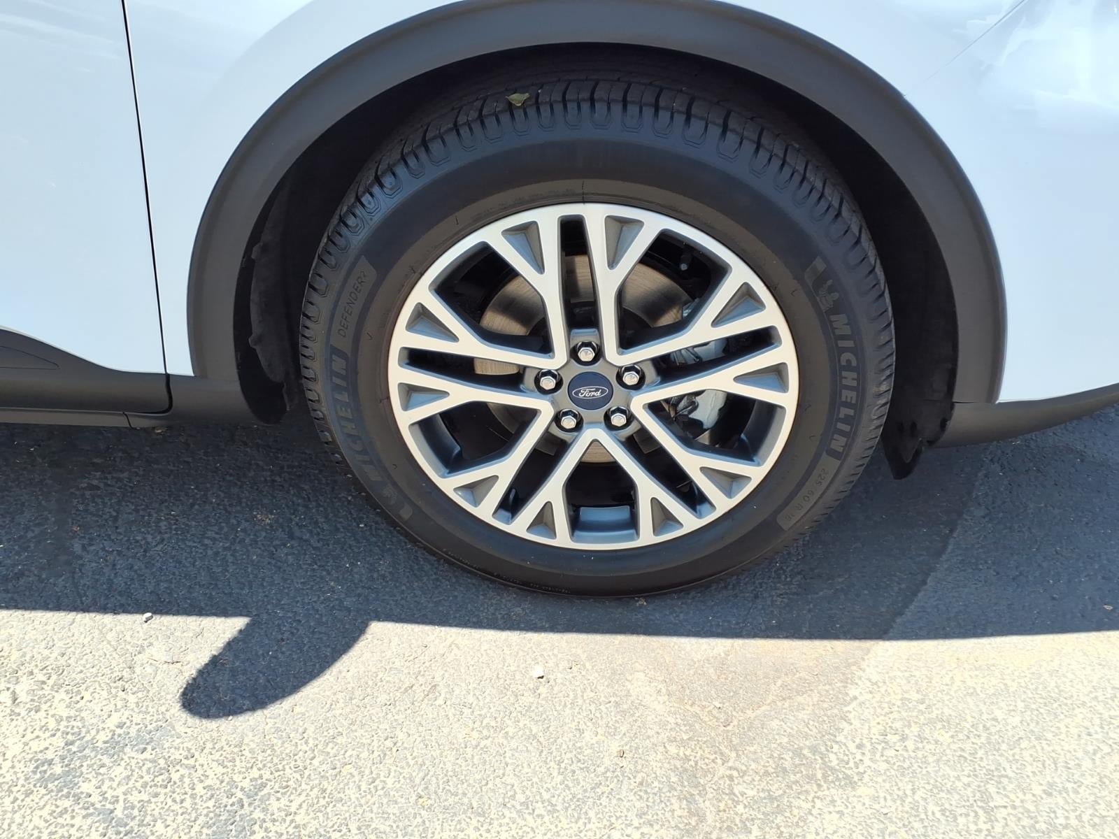 Certified 2022 Ford Escape SEL FWD image 9