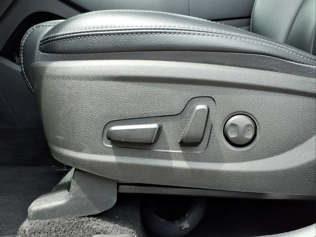 Used 2023 Hyundai Santa Fe XRT w/ Cargo Package AWD/4WD image 24