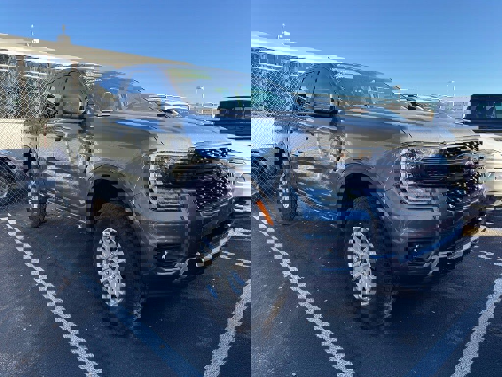 Certified 2025 Ford Ranger XL image 1