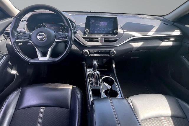 Used 2024 Nissan Altima 2.5 SR FWD image 16