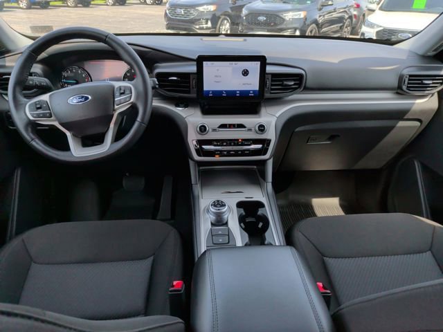 Certified 2023 Ford Explorer XLT image 9