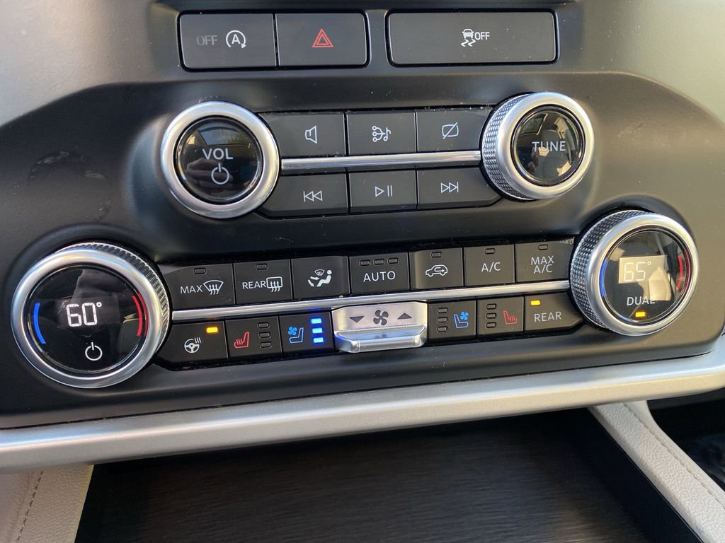 Certified 2024 Ford Expedition Max Limited image 26