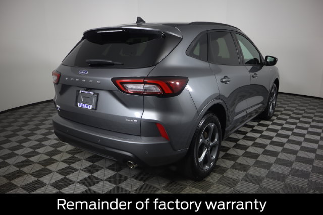 Certified 2024 Ford Escape ST-Line w/ Tech Pack #1 AWD/4WD image 4