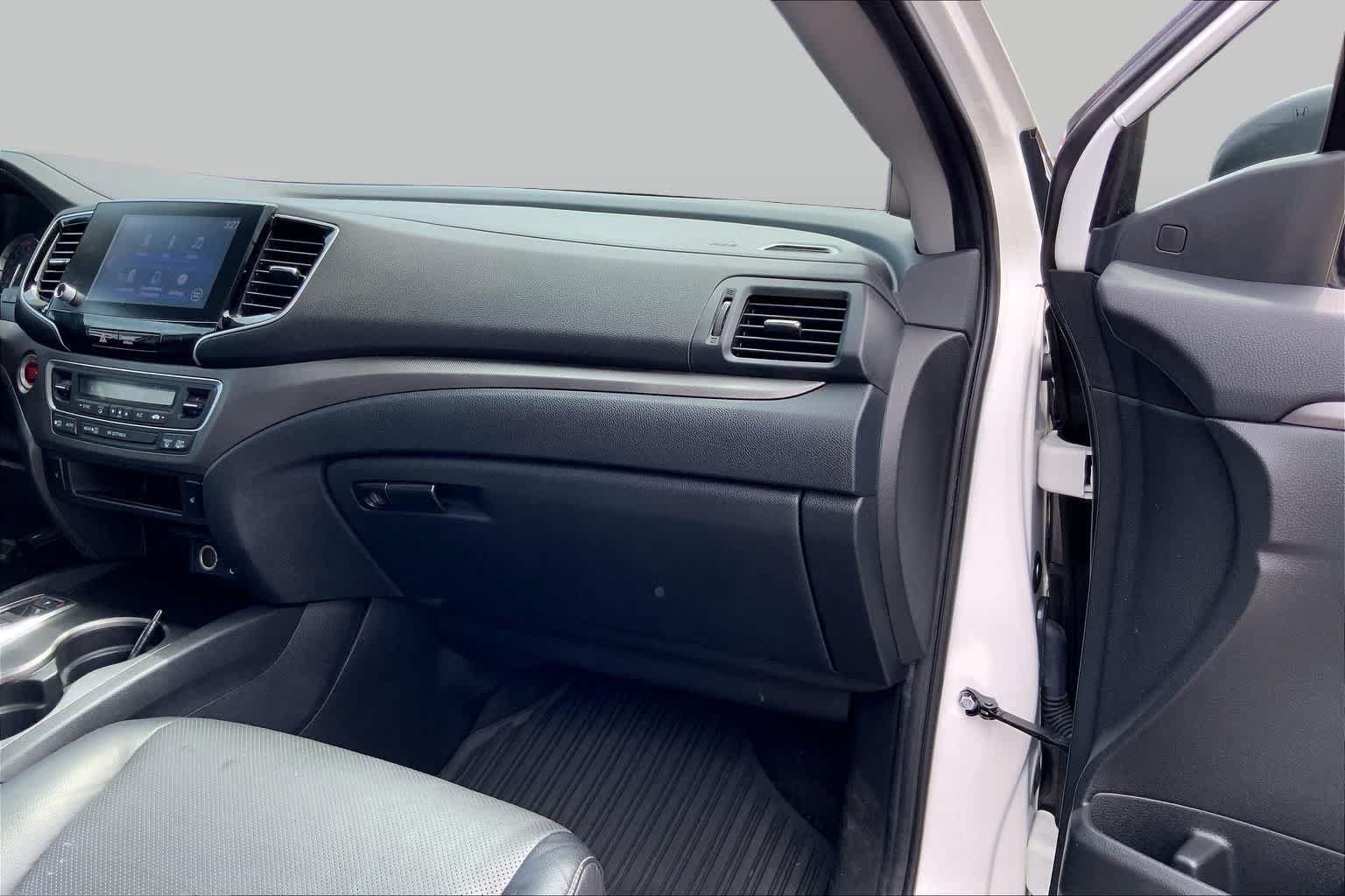 Used 2021 Honda Ridgeline RTL image 19