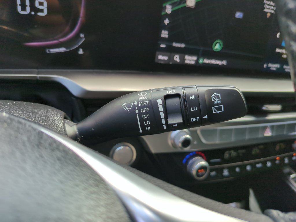 Used 2023 Kia Telluride S FWD image 37