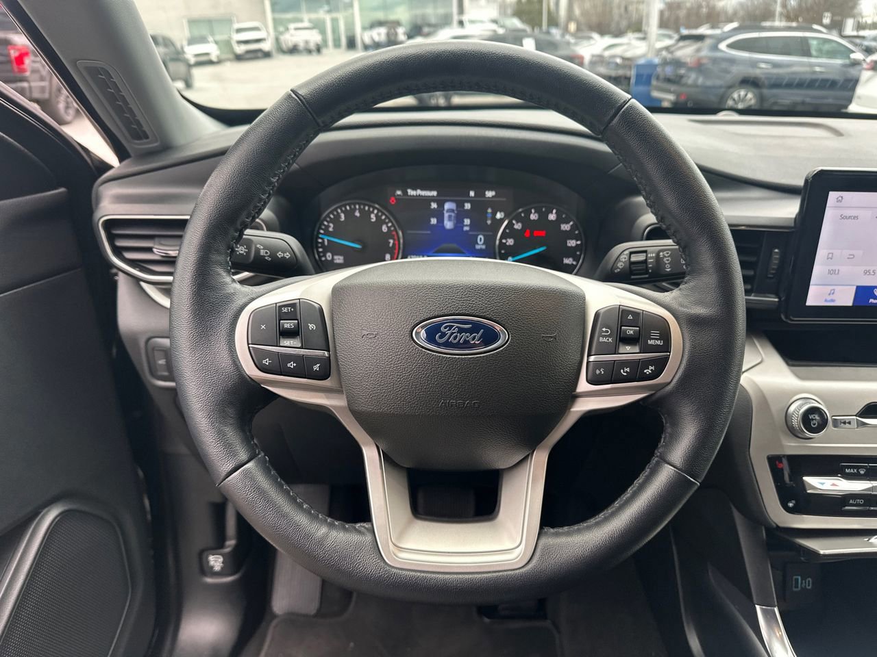 Certified 2022 Ford Explorer XLT w/ Equipment Group 202A image 26