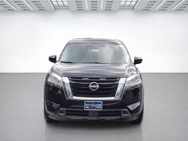 Used 2022 Nissan Pathfinder S AWD/4WD image 2