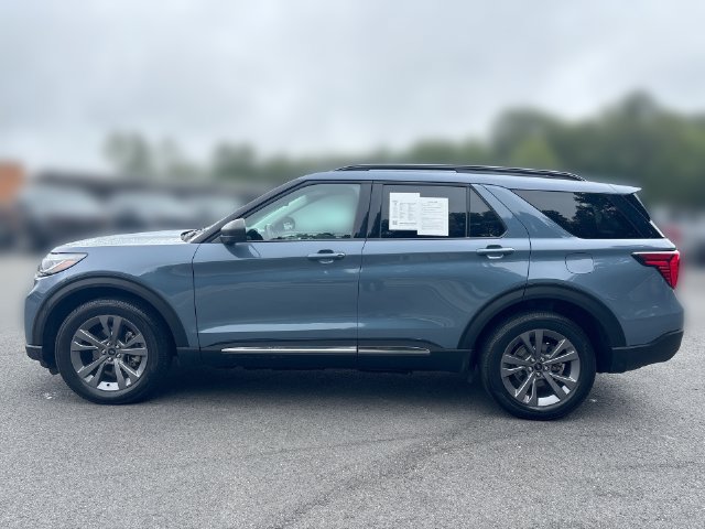 Certified 2025 Ford Explorer Active w/ Active Comfort Package AWD/4WD image 5