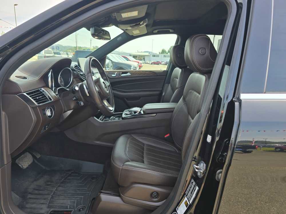 Used 2019 Mercedes-Benz GLS 450 4MATIC image 9