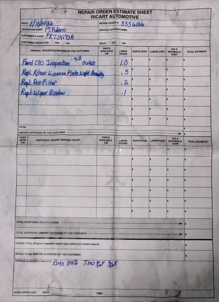 Used 2022 Chevrolet Trax LT w/ Premium Seat Package image 12