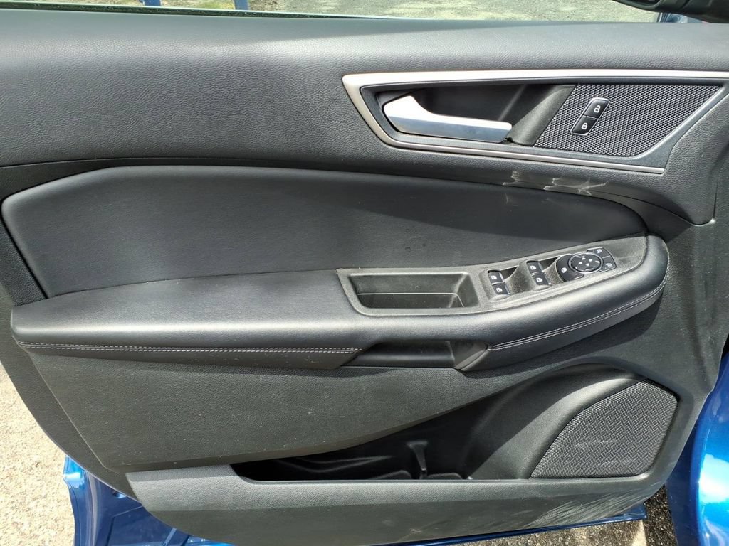 Certified 2023 Ford Edge SEL w/ Convenience Package AWD/4WD image 13