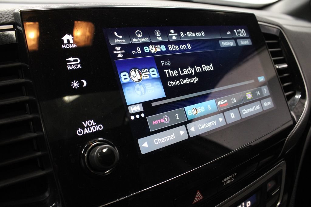 Used 2023 Honda Passport Elite image 2