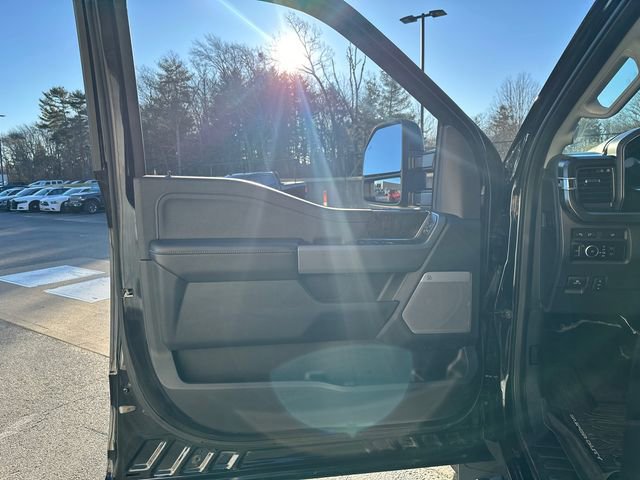 Certified 2024 Ford F250 Lariat w/ Lariat Ultimate Package image 21