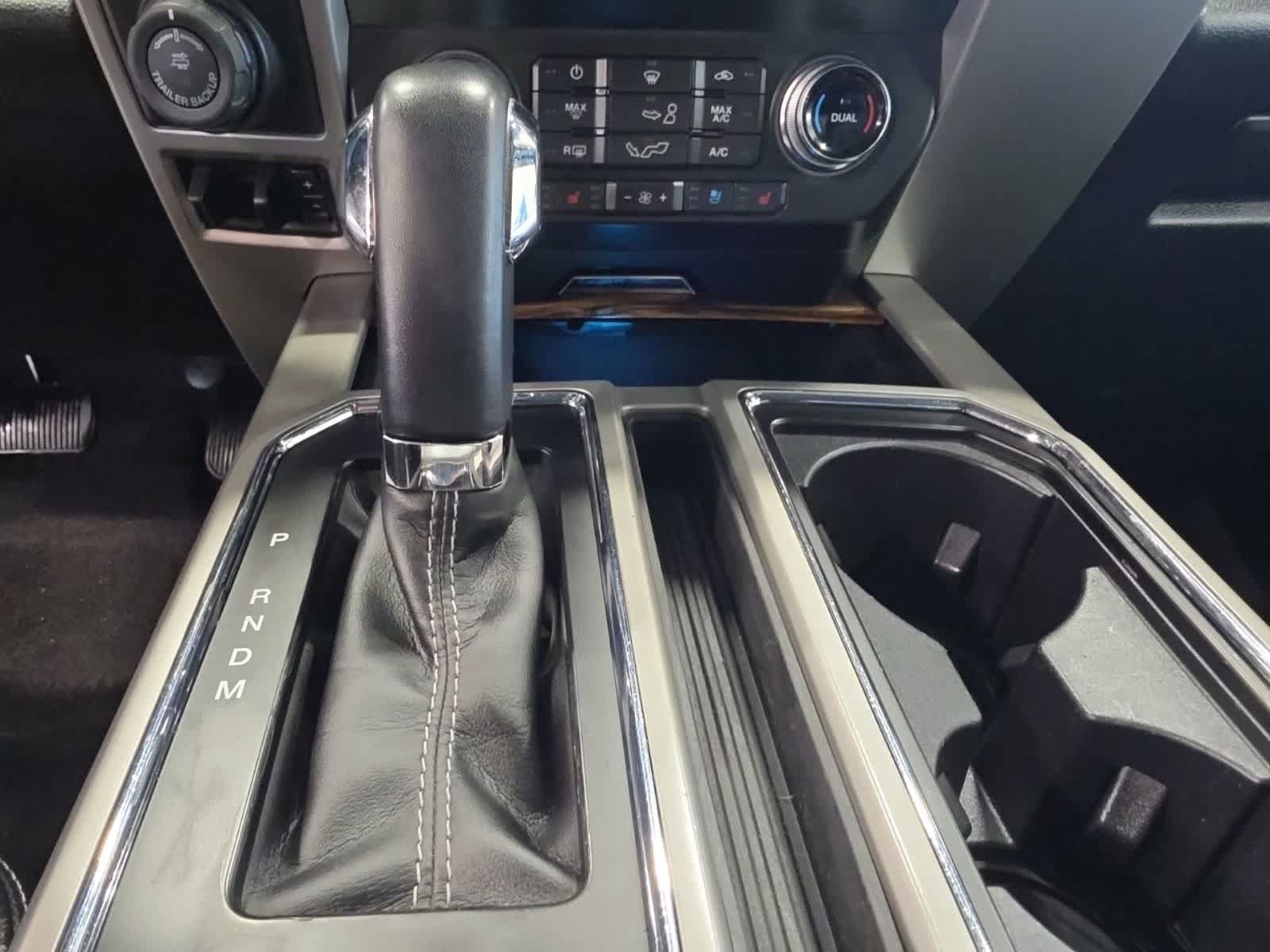 Certified 2019 Ford F150 Lariat w/ Equipment Group 502A Luxury AWD/4WD image 25