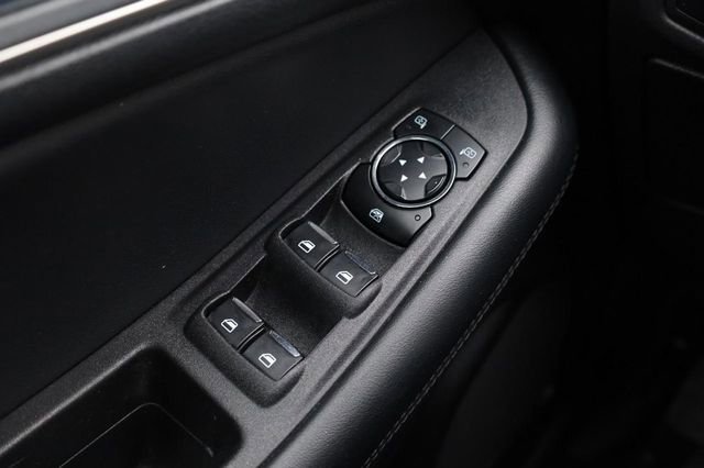 Certified 2024 Ford Edge SEL image 17