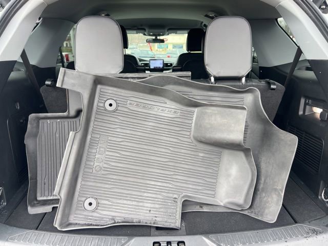 Certified 2024 Ford Explorer XLT w/ Equipment Group 202A image 24