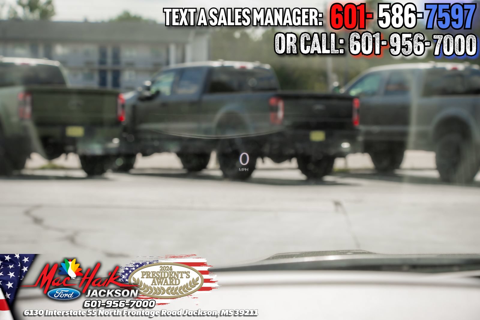 Used 2023 Jeep Wagoneer Series III w/ Mopar Step-Up Package RWD image 15