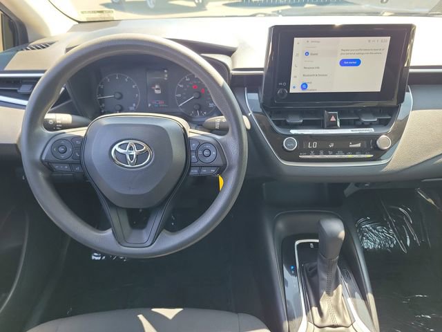 Used 2024 Toyota Corolla LE FWD image 4
