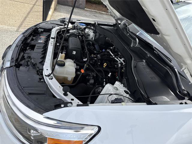 Certified 2024 Ford Explorer XLT w/ Equipment Group 202A image 32