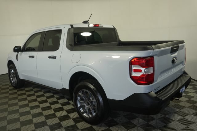 Certified 2025 Ford Maverick XLT w/ XLT Luxury Package FWD image 5