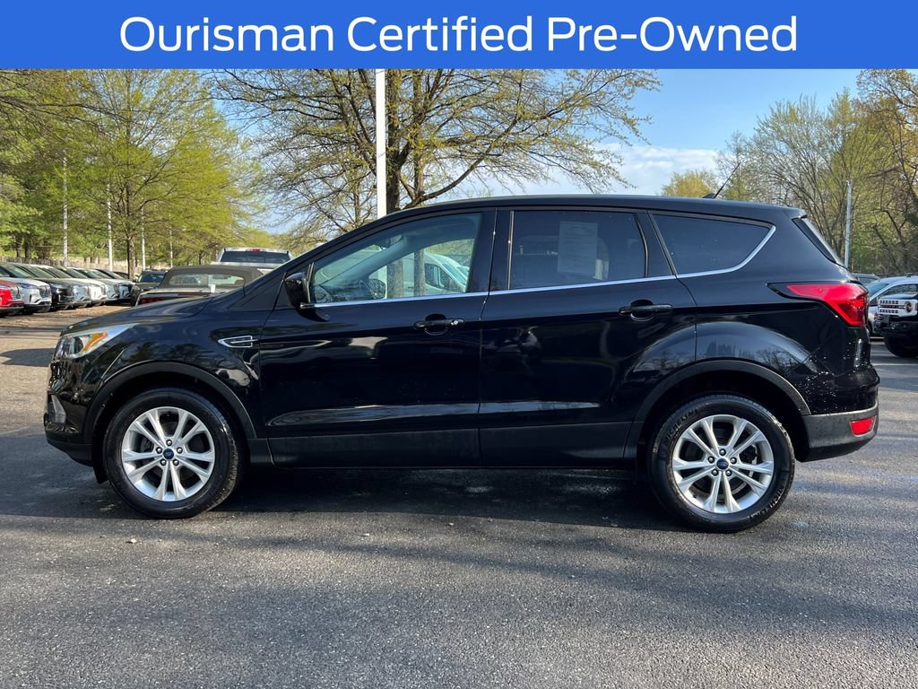 Certified 2019 Ford Escape SE FWD image 4