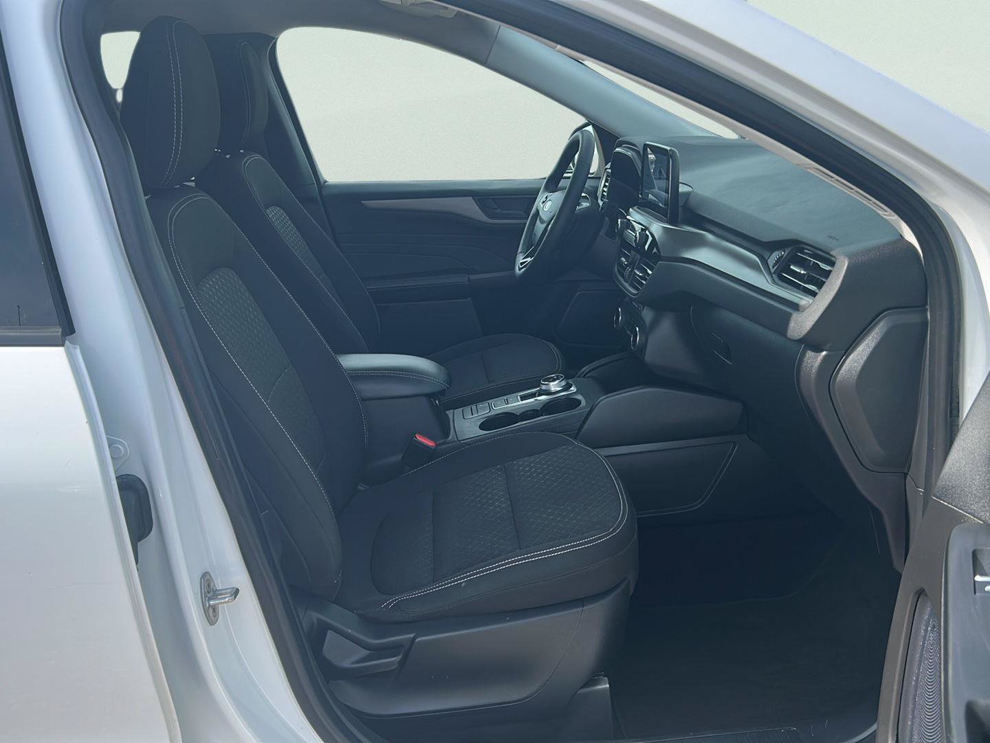 Certified 2024 Ford Escape Active w/ Cold Weather Package FWD image 22