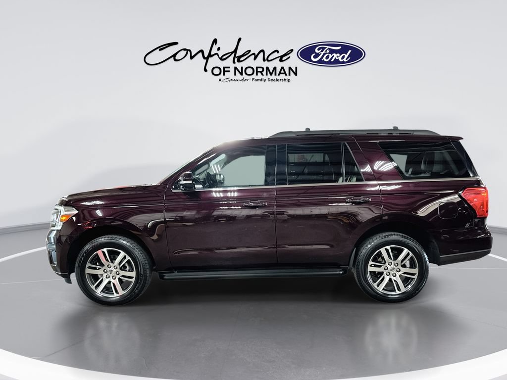 Certified 2024 Ford Expedition XLT RWD image 5
