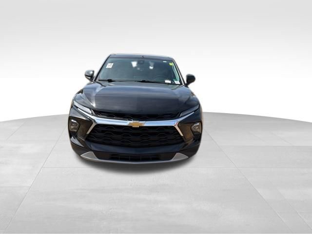 Used 2023 Chevrolet Blazer LT image 8