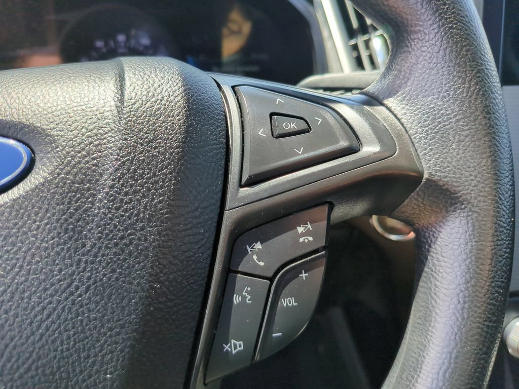 Certified 2022 Ford Edge SE w/ Black Appearance Package AWD/4WD image 32