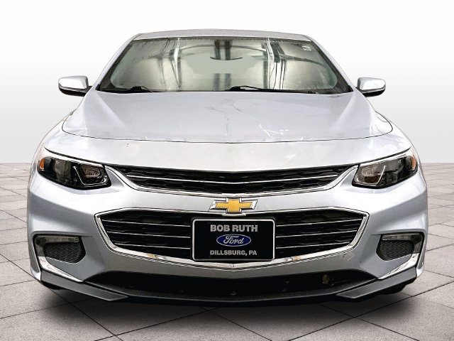 Used 2018 Chevrolet Malibu LT FWD image 3