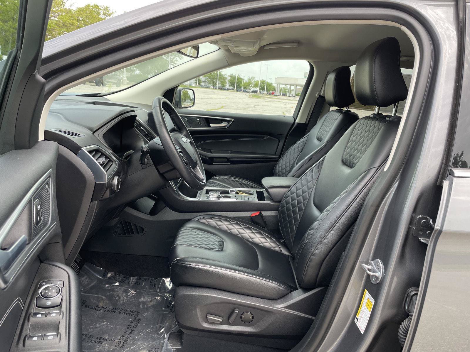 Certified 2024 Ford Edge Titanium AWD/4WD image 17