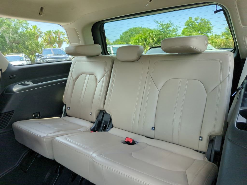 Certified 2024 Ford Expedition Limited AWD/4WD image 21