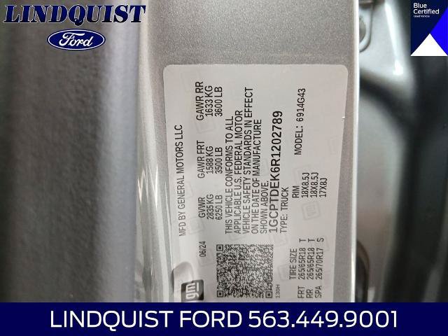 Used 2024 Chevrolet Colorado Z71 w/ Z71 Convenience Package 2 AWD/4WD image 23