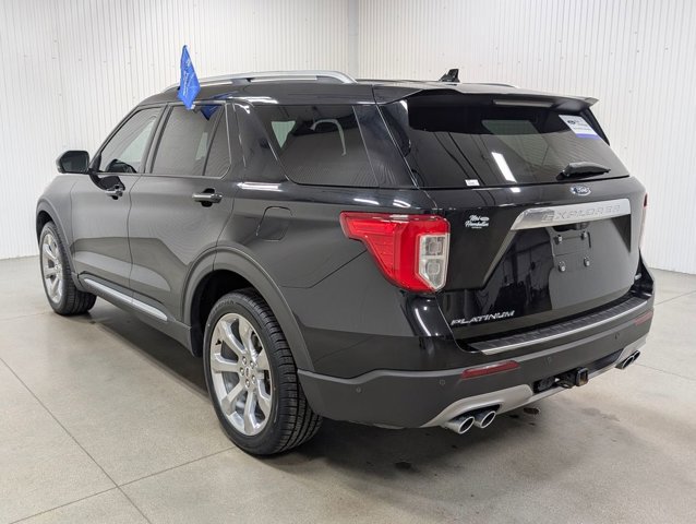 Certified 2020 Ford Explorer Platinum w/ Premium Technology Package image 8
