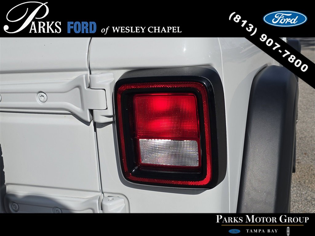 Used 2018 Jeep Wrangler Unlimited Sport S image 8