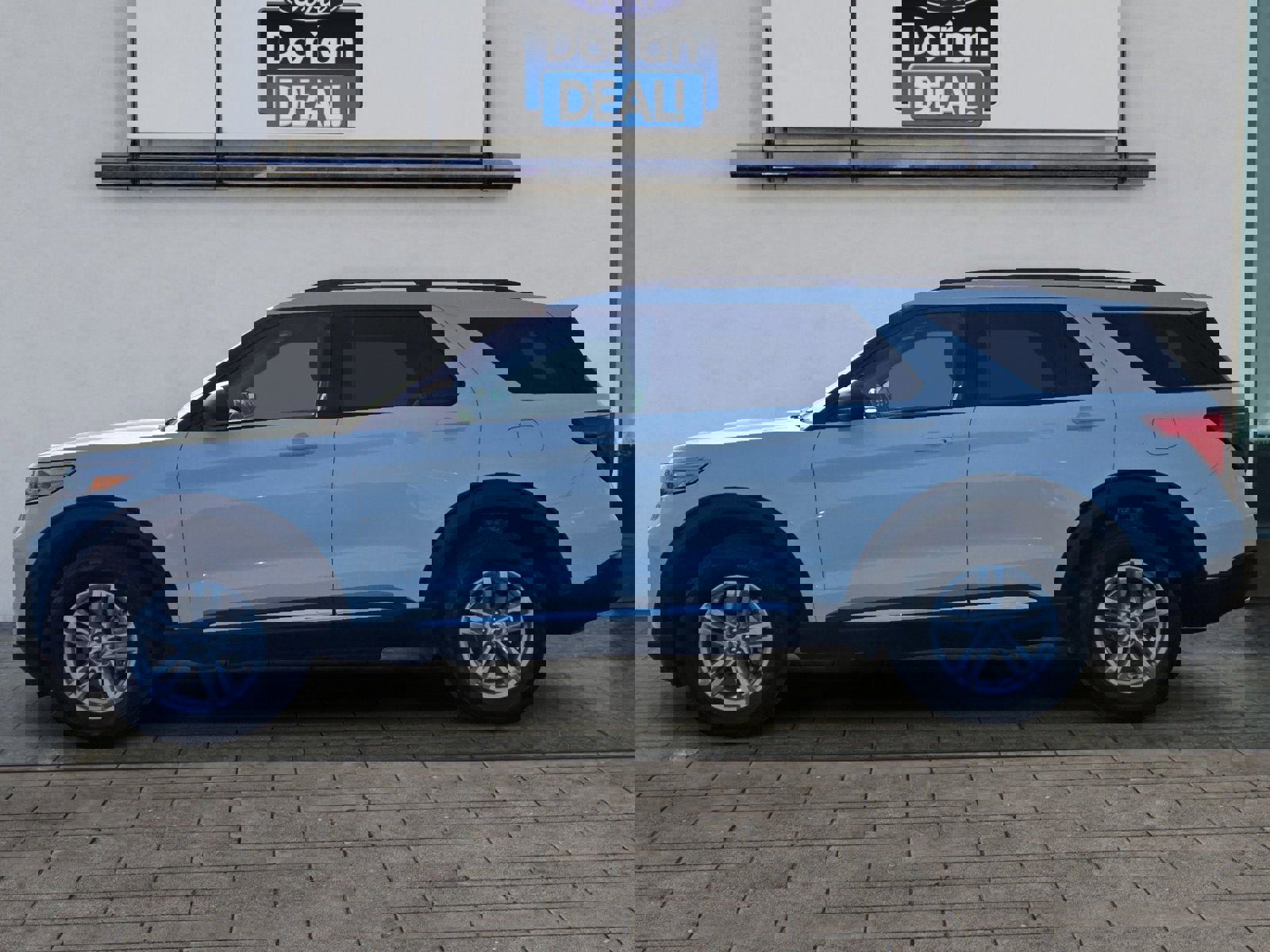 Certified 2023 Ford Explorer XLT w/ Equipment Group 202A image 2