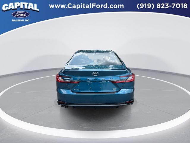 Used 2025 Toyota Camry SE FWD image 7