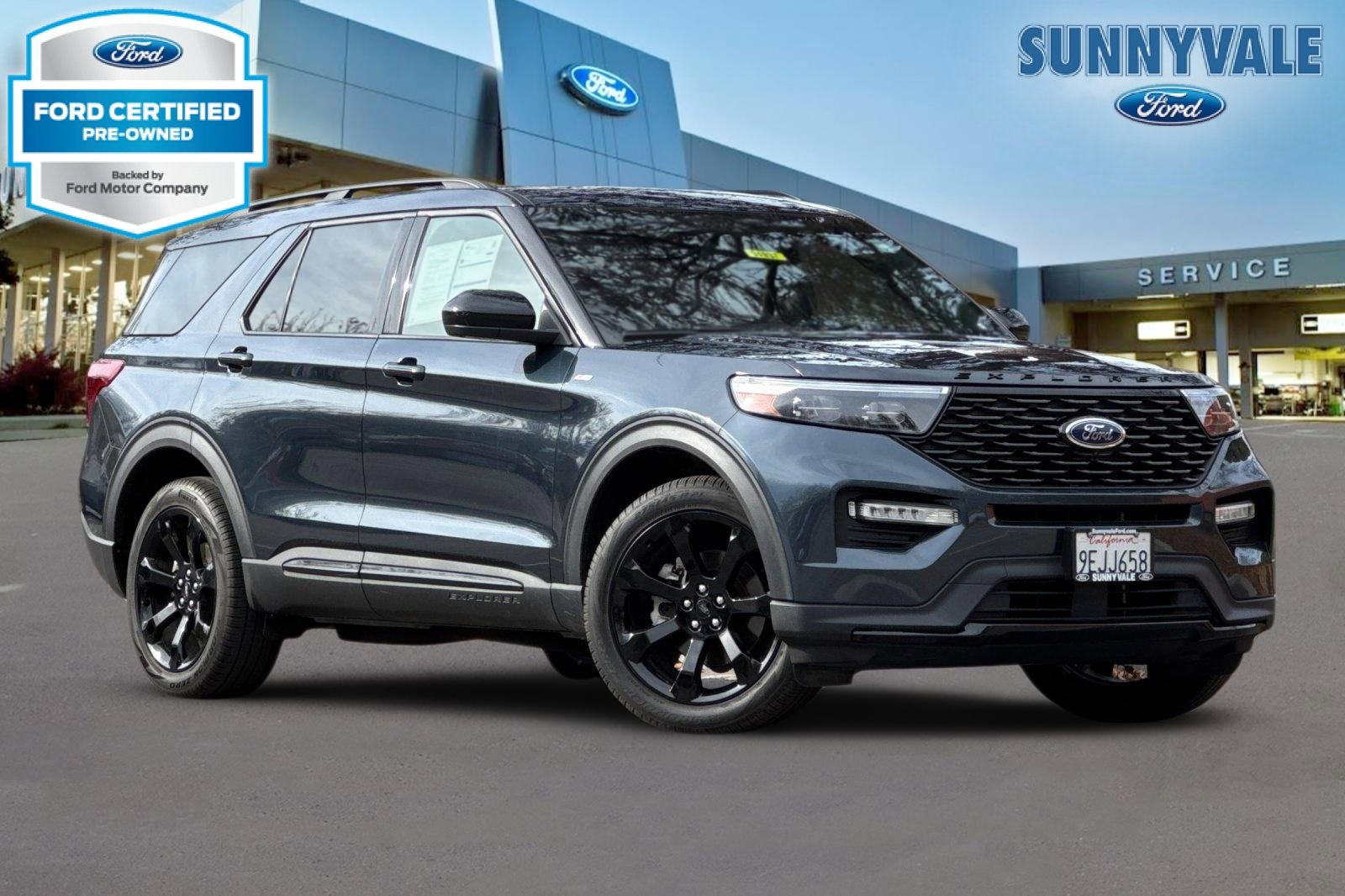 Certified 2022 Ford Explorer ST-Line w/ Class IV Trailer Tow Package